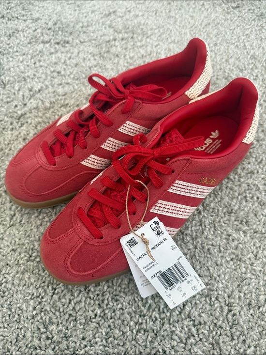 adidas Shoes - Adidas Gazelle - Better Scarlet / Wonder White / Gum NWT